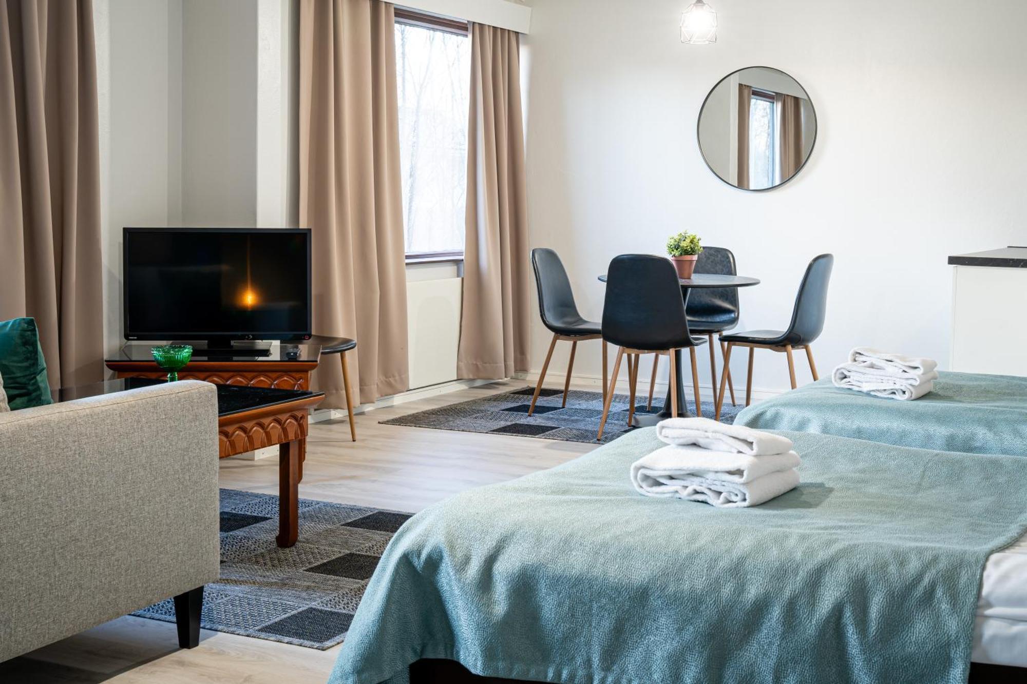 Hotel Pohjankievari Kempele Kültér fotó