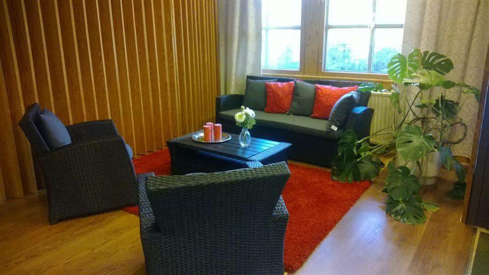 Hotel Pohjankievari Kempele Kültér fotó
